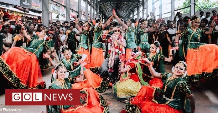 Krishna and Gopikas from Guruvayoor for Thirupathi Brahmolsavam